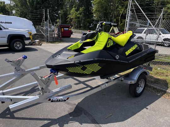 2023 Seadoo Spark Trixx 90HP