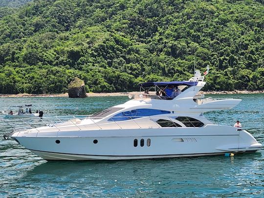 Luxury Azimut 58 Motor Yacht in Puerto Vallarta, Jalisco