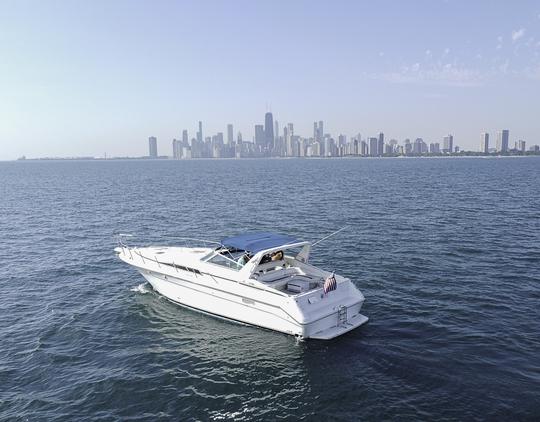 Diversey Harbor Gorgeous 48' Sea Ray Luxury Yacht