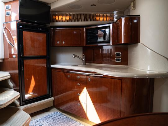 Frete Sea Ray privado de 40" para até 12 pessoas em Fort Lauderdale/Miami