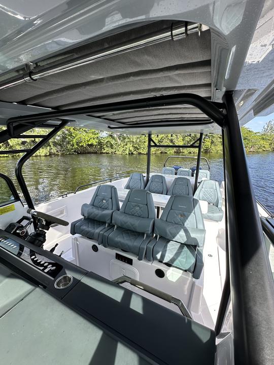 Bateau amusant de luxe Axopar de 37 pieds