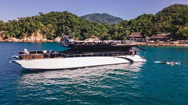 Luxury Mega Yacht 100' Chica Limousine of the Sea 2: Puerto Vallarta