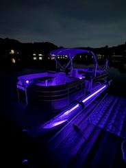 TUBE SUNSET CRUISE LAKE NORMAN 2021 Luxury Bennington 23’ Tri-Toon