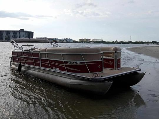 Pontón Bentley de 24 pies desde Edgewater, Florida