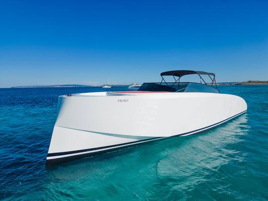 Oferta do dia! 43' Vanquish Yacht para Alugar em Ibiza, Espanha