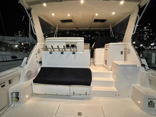 Enjoy Oahu’s south shore and Waikiki on Rubicon, a beautiful 45’ private yacht