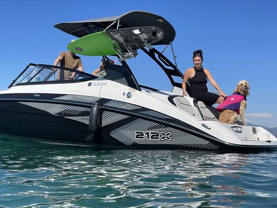 Barco a jato Yamaha 212X de 21' - Surfe, cruzeiro em South Lake Tahoe