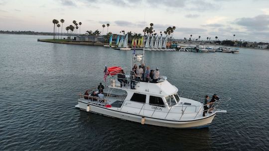 Crucero de fiesta en Mission Bay: operación legítima en San Diego (BYOB, 21 personas)