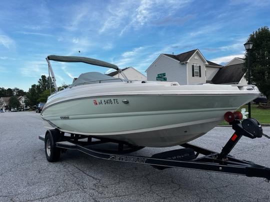 Stingray de 20 pies, tubing, pesca y crucero 