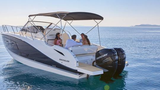 Aluguel de iates Quicksilver Sundeck 875 Activ em Côte d'Azur, França 💎