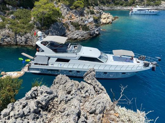 Méga-yacht de 72 pieds à 3 cabines à Mugla, Turquie