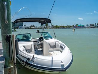 PREMIUM 20’ Rinker/Johns Pass/150 Yamaha/6 Pass!