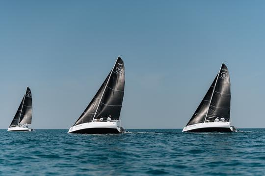 Sailing Yachts with Black Sails || Fareast 28R || 3 yachts