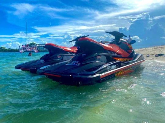 Alquiler de moto acuática Yamaha Waverunner VX Deluxe en Miami