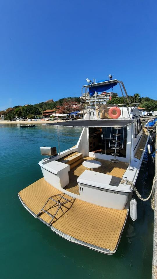 47ft Sorte Mares Motor Yacht Rental in Buzios, Rio de Janeiro, Brazil