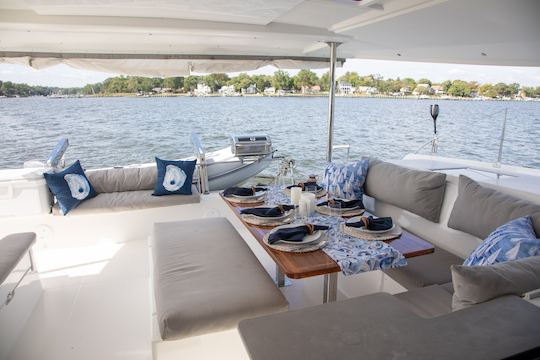 CATAMARÁN FOUNTAINE PAJOT HELIA 44