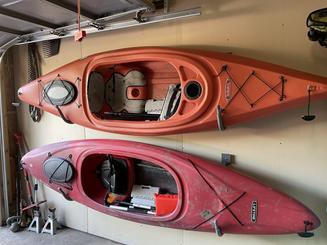 Kayaks récréatifs, 10 pieds, 2 disponibles