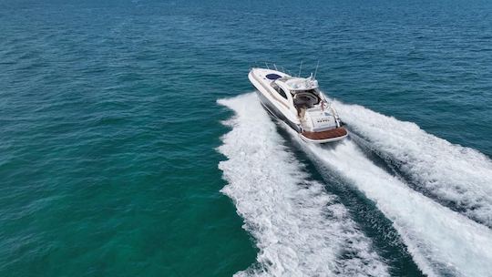 60' Luxury Yacht Crab Island Cruise in Destin, Florida