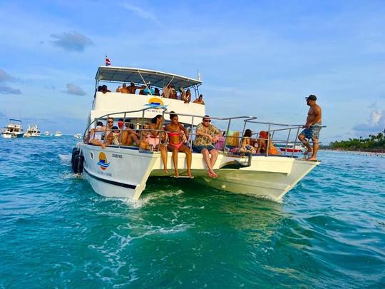 Affordable Yacht Charter: Deals & Crew included Party Boat in Punta Cana!