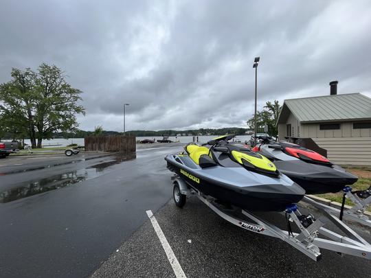 🔵 Sea-Doo GTI 130 (2 Seater jet skis) 🔵