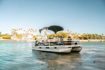 20’ Pontoon Boat! Fish or Party!