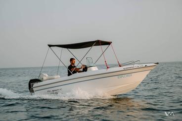 Explorer 30hp Powerboat for Ionian Islands | No boating license, no problem!