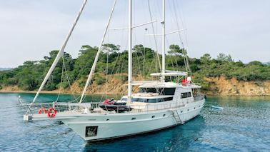 Explore the lush green islands of Gocek with 105ft Sailing Gulet