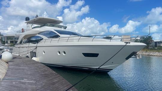 Nuevo superyate Azimut de lujo de 84 pies para ROYALTY 👑