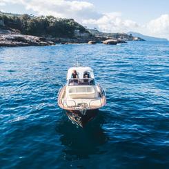 Barco particular Aprea 7.50 em Sorrento, Campania