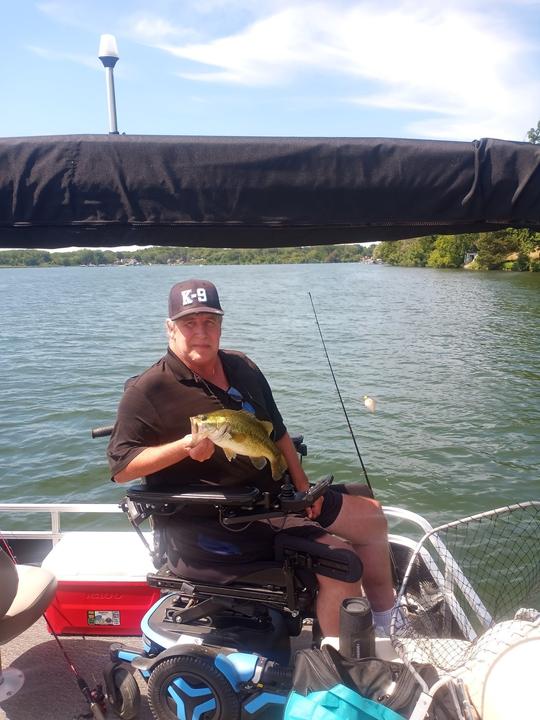 Wheelchair Accessible FISHING Pontoon Boat