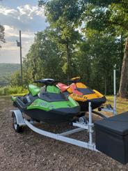 2016 seadoo jet ski waverunner and 2022 seadoo jet ski waverunner in Branson