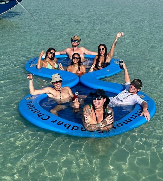 Pontoon Boat !! Enjoy Paradise Like A Local!