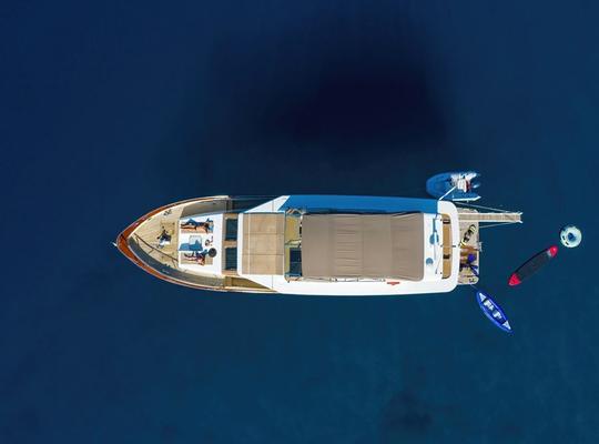 Classic M/Y BLANKA, ACI Marina Split, Croatia