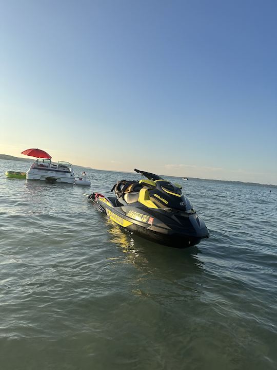 Location de jet-ski Sea Doo Gtr 215 Supercharge dans le Michigan