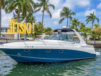 Rent this Beautiful 45' Four Winns 100$ OFF or FREE Jetski from Monday-Friday!