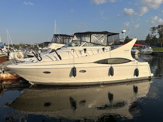 20 personnes - Yacht de luxe Carver Mariner de 36 pieds