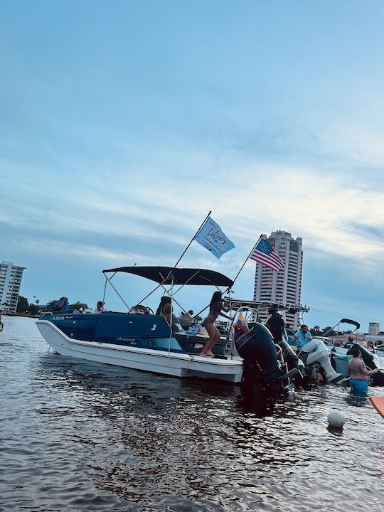 Boat tours lake Boca & Deerfield Beach includes Captain !!!