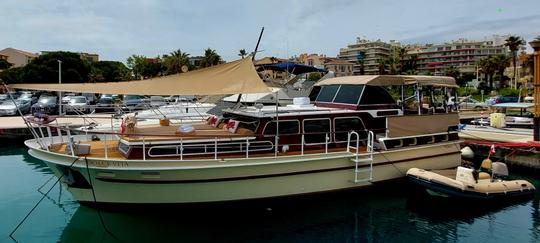 Alquiler del yate Super Van Craft 1600 Dolce Vita a motor en la Costa Azul, Francia