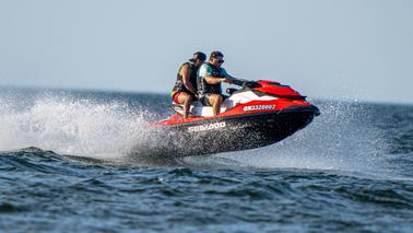 Location de jet-ski Sea Doo à Toronto : des performances optimisées !