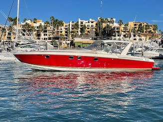 RED CRUISER DE 43 pies - PAQUETE DE FIESTA