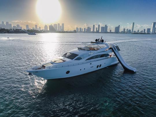 Offre de la semaine ! Yacht Aicon de 85 pieds à louer à Cancun, au Mexique.