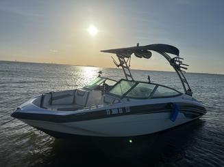 Bowrider +Water Sports at Lake Livingston [You drive].