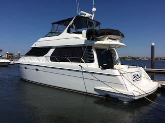 Available 53" Carver Yacht, Sunset & day Cruises, Corporate Events & Parties