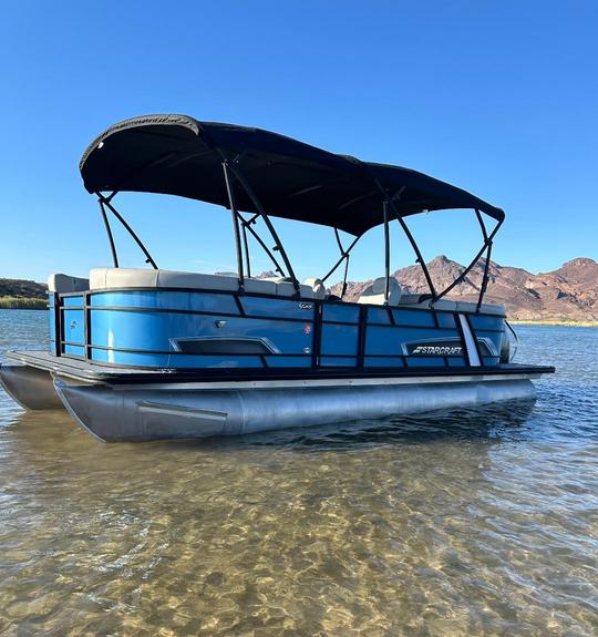 Barco flutuante Starcraft de luxo em Lake Havasu City, Arizona 