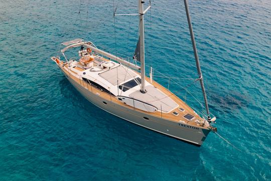 Luxury Multi Day Skippered Charters on TREATON (53 ft, A/C) /Heraklion, Crete