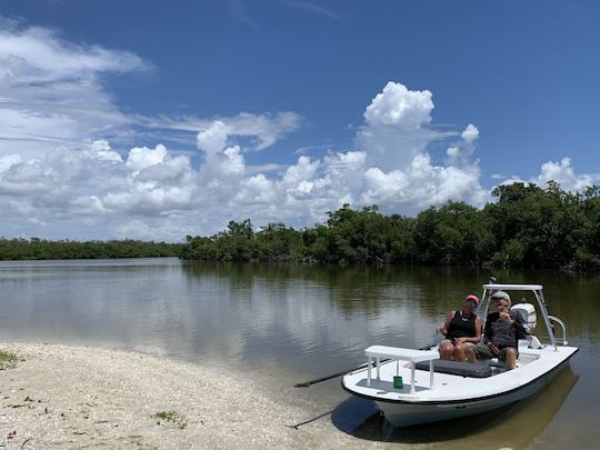 Charter de pesca en los remansos de Nápoles, 4 horas y medio día