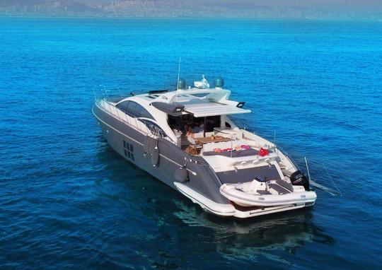 Azimut 68s Yacht for Single Day Charters