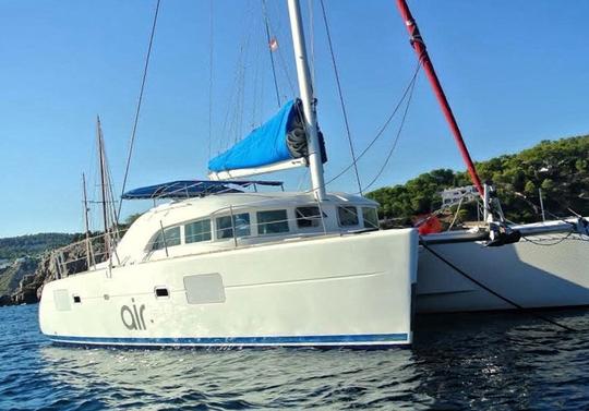 Catamaran Lagoon 380 S2 à Sant Antoni de Portmany