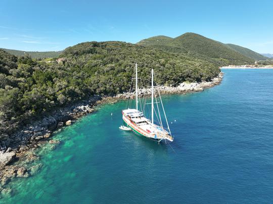 Sadri Usta I, beautiful classic yacht in Montenegro