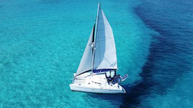 LUXURY LAGOON 40FT CATAMARAN ⛵️ SAILING TO ISLA MUJERES 🏝️